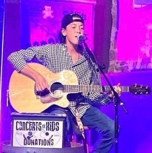 Meet your Posher, Anthony